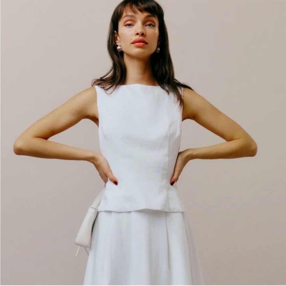 Moya Linen Top | Sleeveless White Boatneck | Reformation | size 4 | 🕊️✨